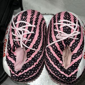 Designer Style Ultra Plush & Comfy Sneaker Slipper Unisex Fit To 11.5 Brand New.